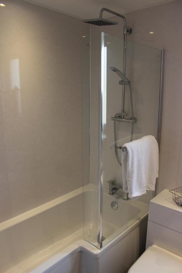 Bed and Breakfast Grosvenor House - Onsite Free Parking Ильфракомб Экстерьер фото